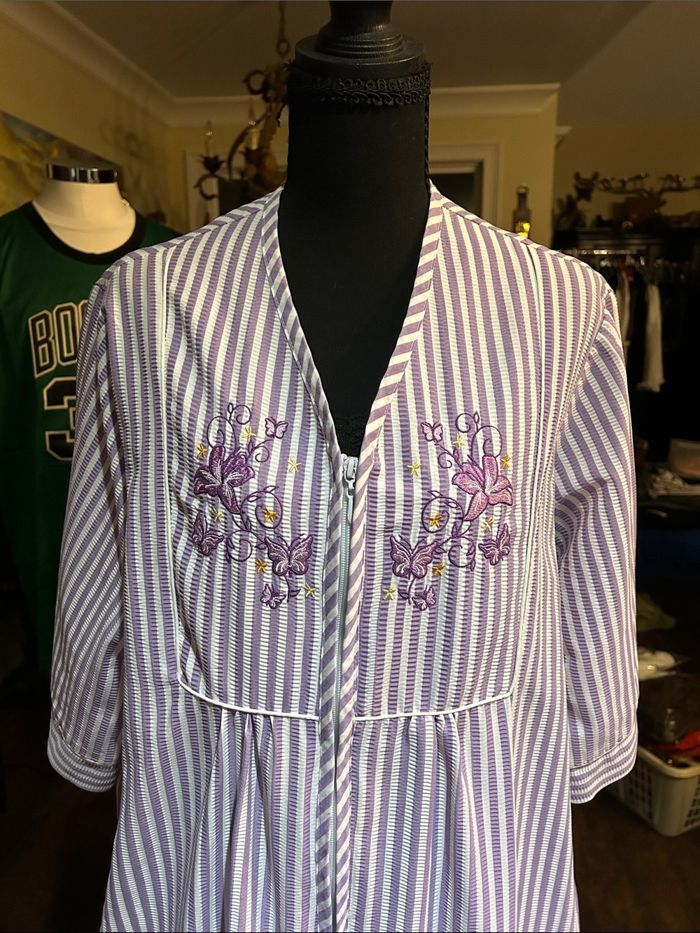 Collections Etc Sz M Striped Lavender Embroidered Maxi Kaftan- MuMu - Picture 2 of 5